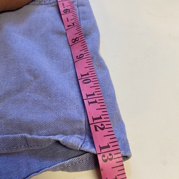 Levi Riveted 90's Purple Jean Shorts - Picture 9 of 13